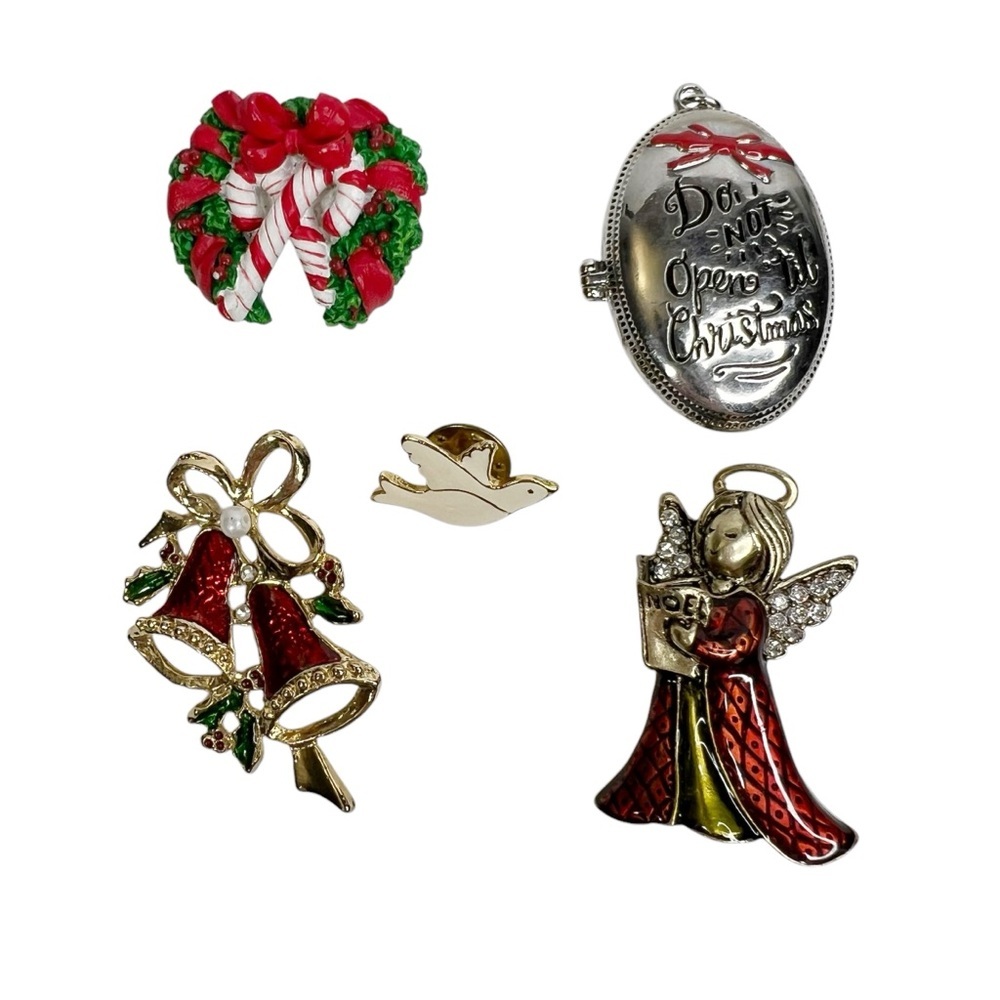 Lot of 5 Christmas Xmas Holiday Themed Brooches, Pin & Pendant